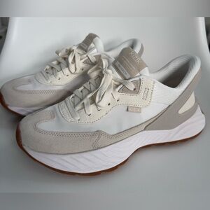 Women’s Kizik Monaco Cream Sneakers size 8